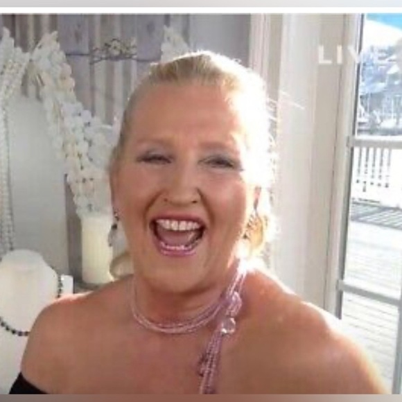 “Lux Be a Lady" Crystal Lariat Necklace and Pierced Earring Set by Heidi Daus - Picture 11 of 13